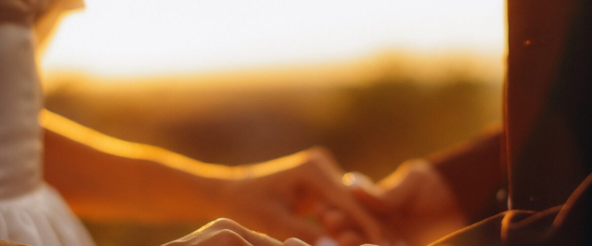 A Duluth Wedding Day Timeline That Actually Makes Sense